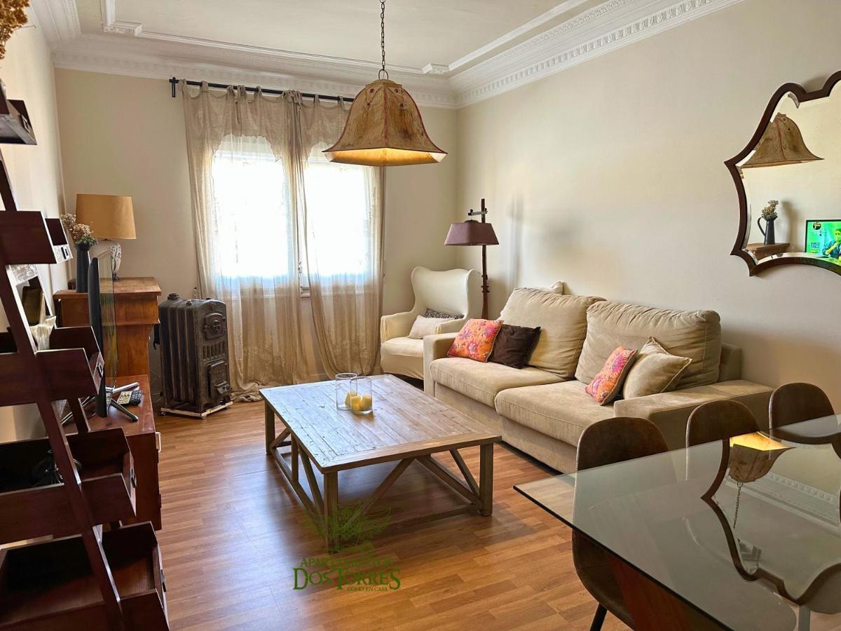 Dos Torres Valinor - Plaza Del Pilar Apartment Zaragoza Luaran gambar