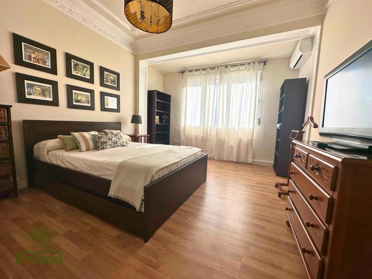 Dos Torres Valinor - Plaza Del Pilar Apartment Zaragoza Luaran gambar